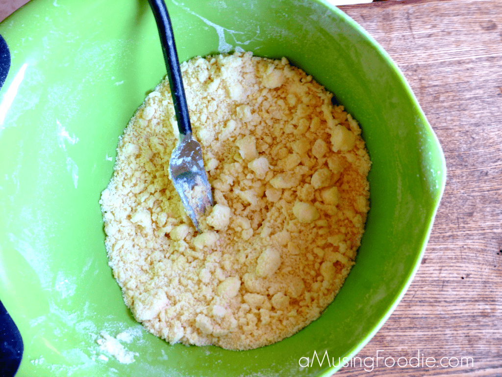 Blueberry Crumble Bars blueberry crumble bars