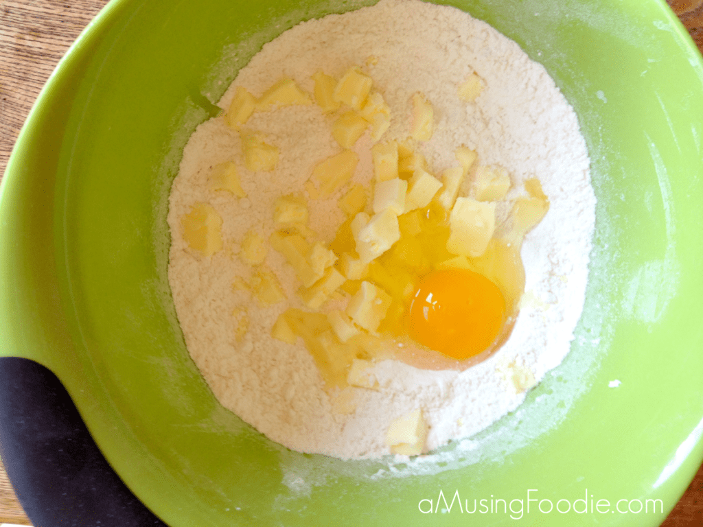 Blueberry Crumble Bars blueberry crumble bars, breakfast