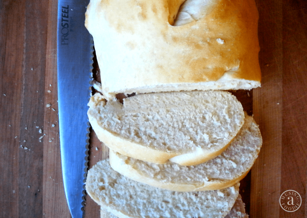 A homemade Italian bread recipe that doesn't take hours to prep and bake? Yes, it does exist!