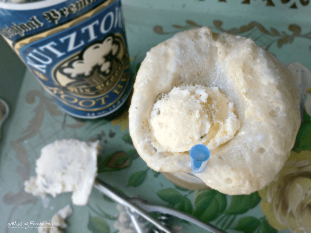 Butter Pecan Root Beer Floats