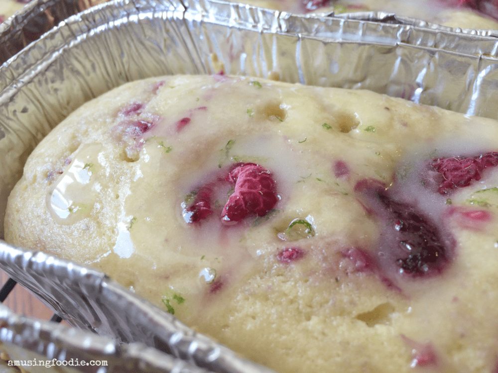 Raspberry cakes are a simple homemade dessert!