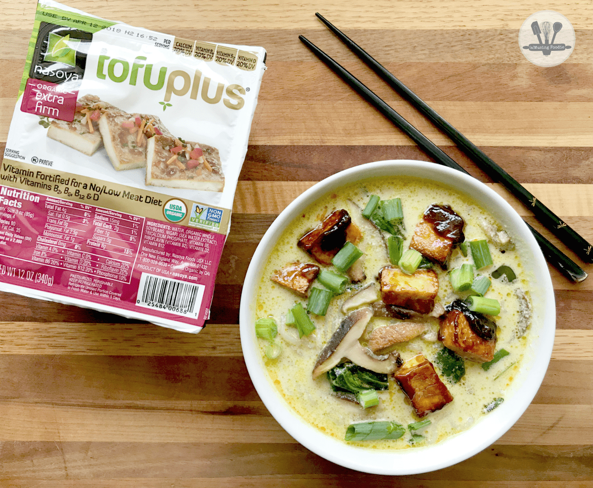 With crispy tofu glazed in a thick hoisin sauce, loads of veggies and noodles, and rich, creamy broth, this simple vegan ramen recipe from Chloe Flavor will be sure to have you wanting seconds!